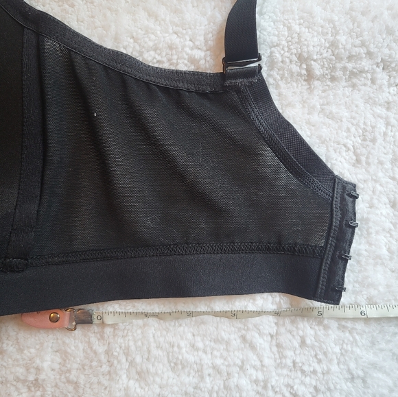 Deesse Bra - Picture 12 of 14